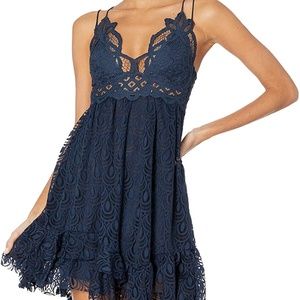 BRAND NEW Free People Adella Burnout Velvet Slip